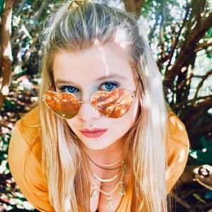 Meet your Posher, Katey